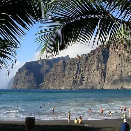 Отель Apartamento En Residencial Playa De La Arena